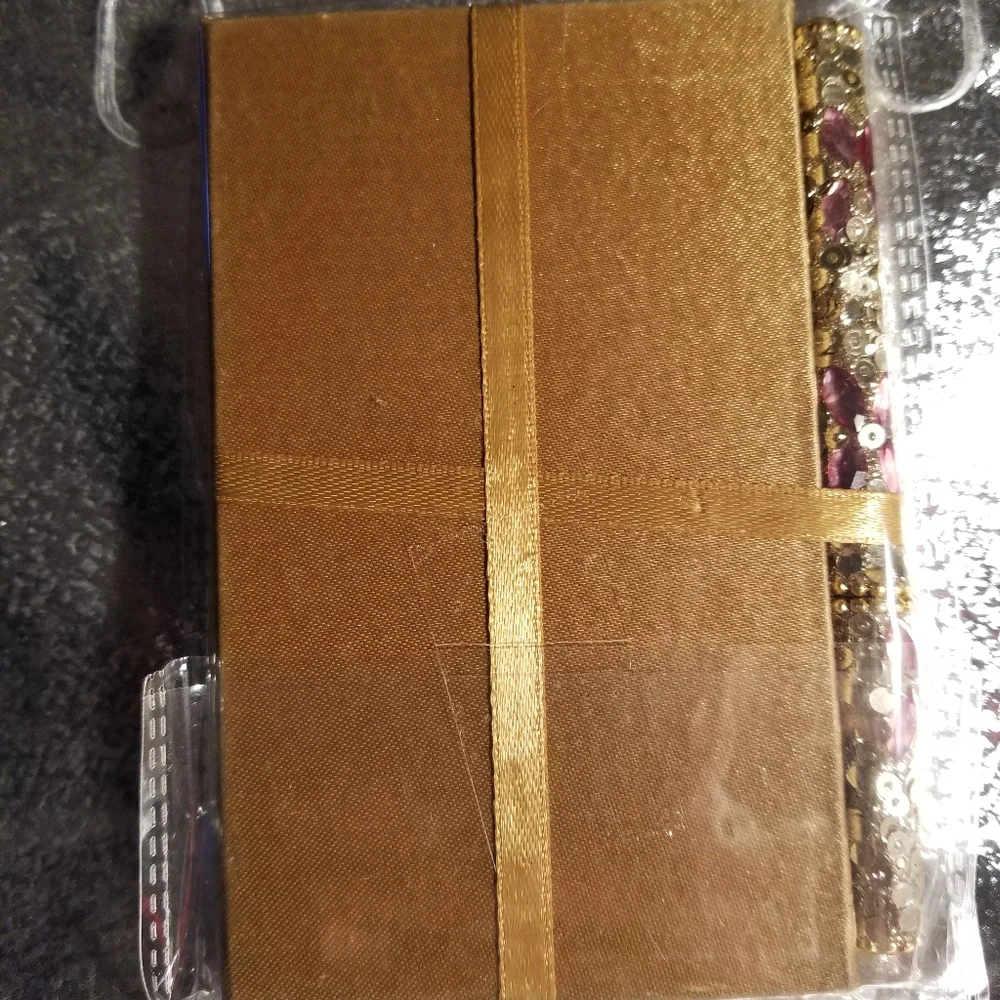 Beaded gold flowery journal with pen set,